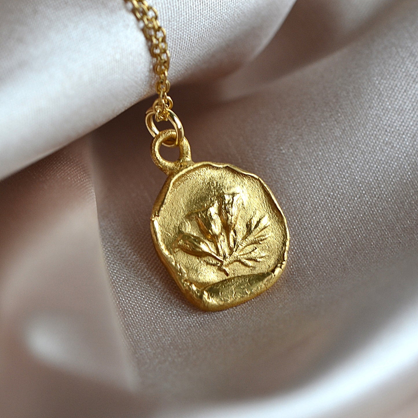 Plant Bud Necklace