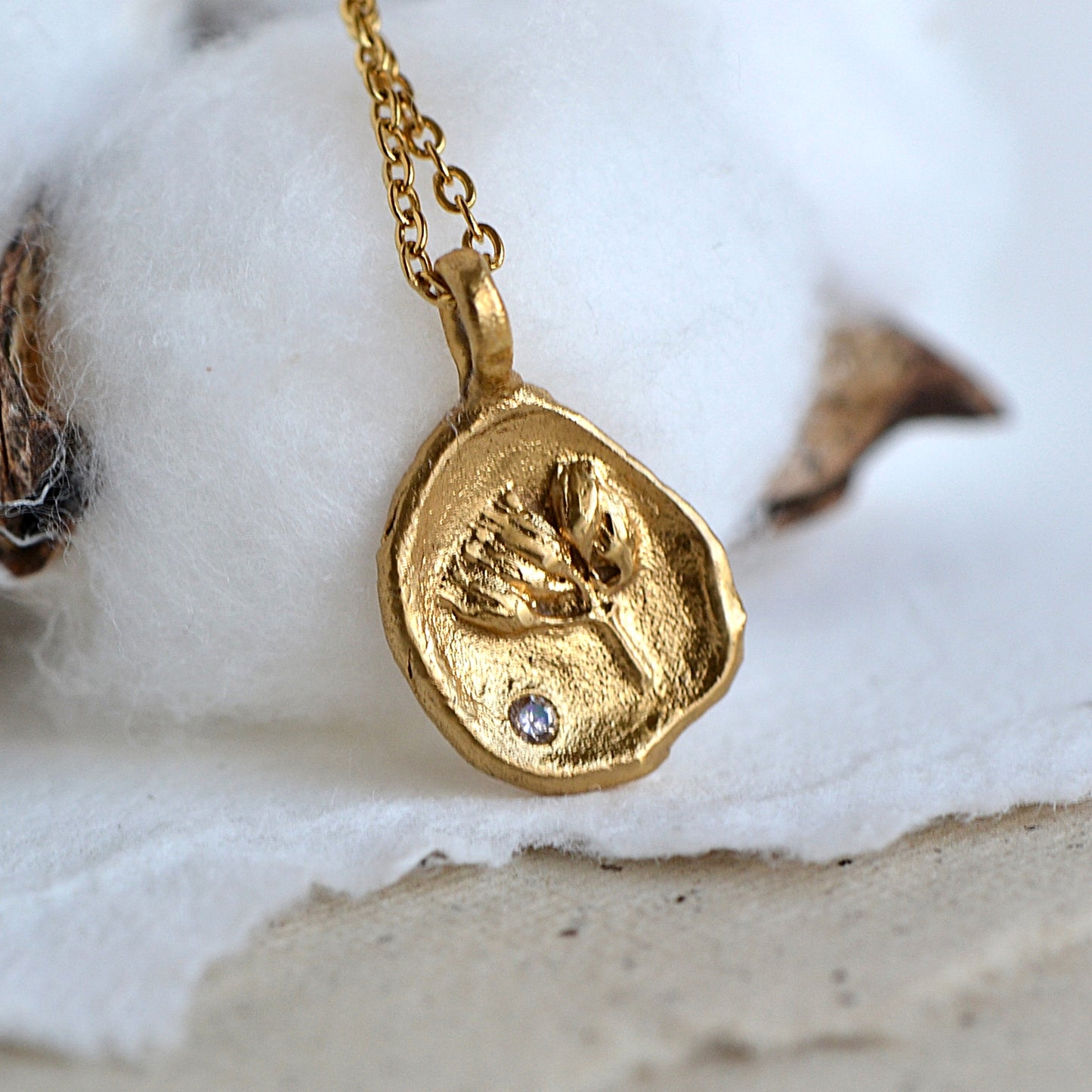 Necklace with Plant and Cubic Zirconia
