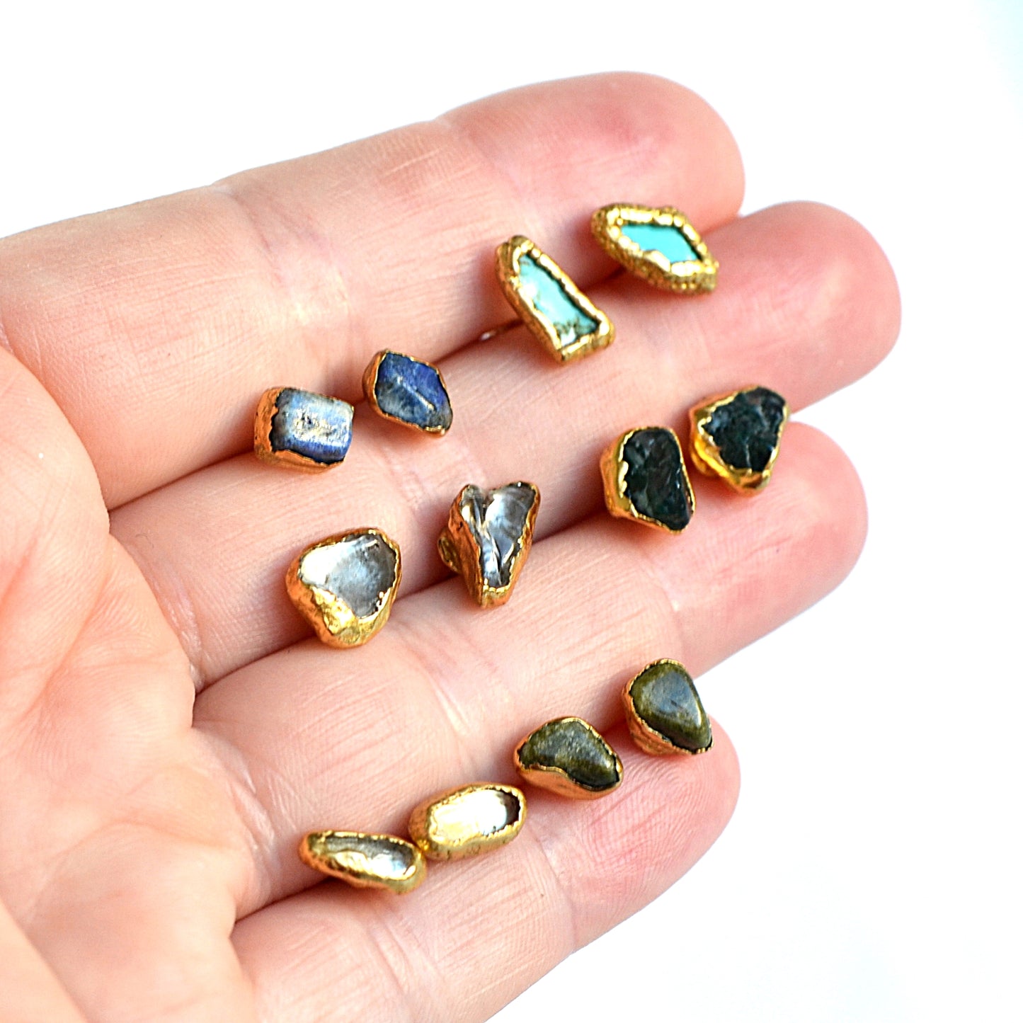 Kolczyki Sztyfty Howlit Turkusowy