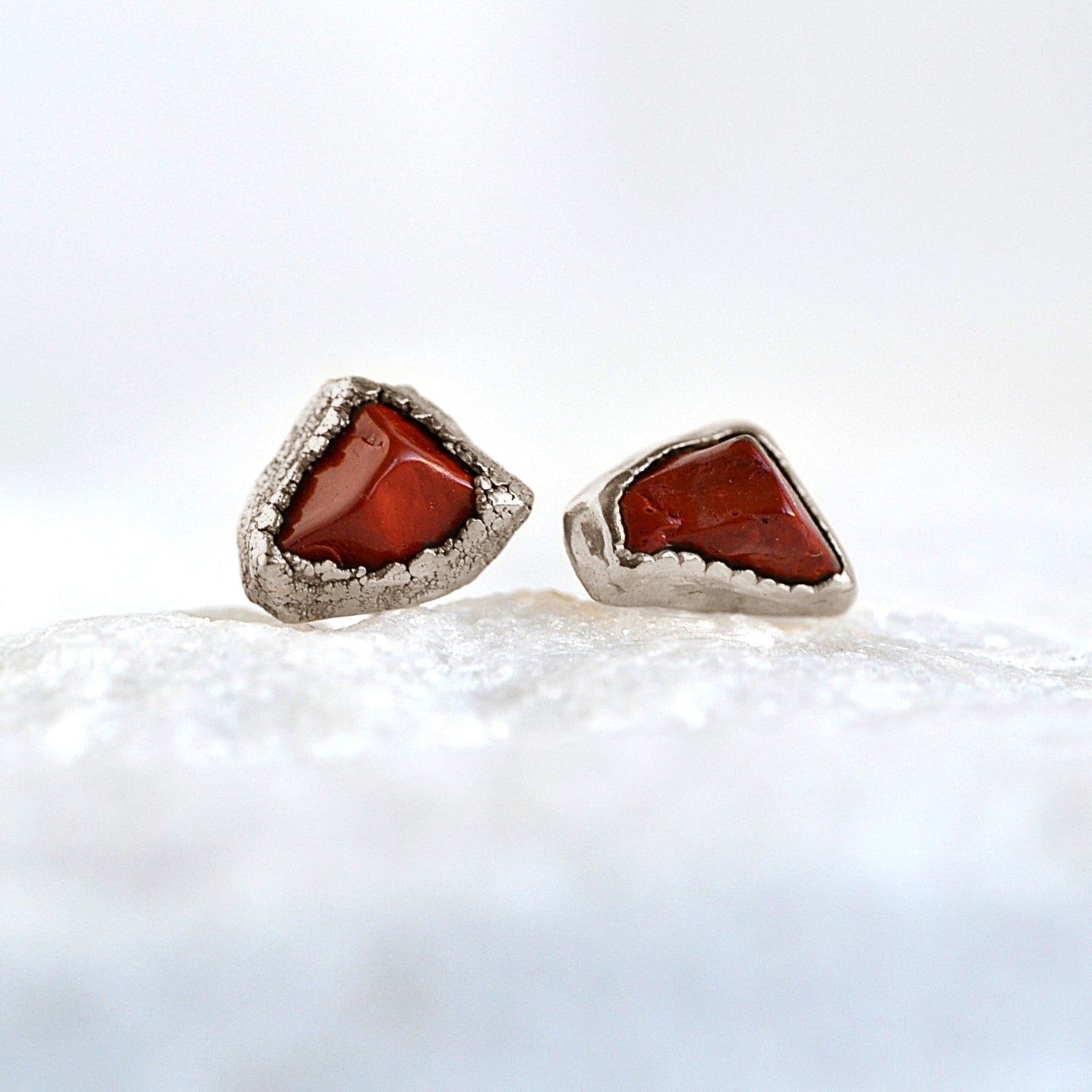 Kolczyki Sztyfty Jaspis Czerwony