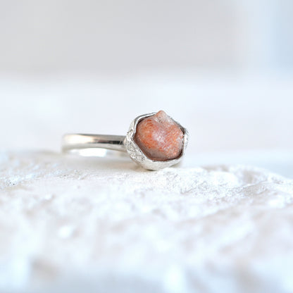 Pierścionek z Kamieniem Słonecznym