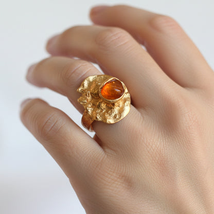 Pierścionek z Pomarańczowym Karneolem