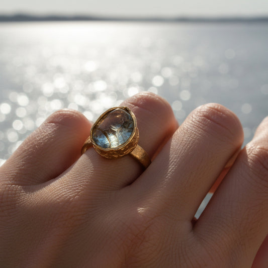 Pierścionek z Kwarcem Błękitnym