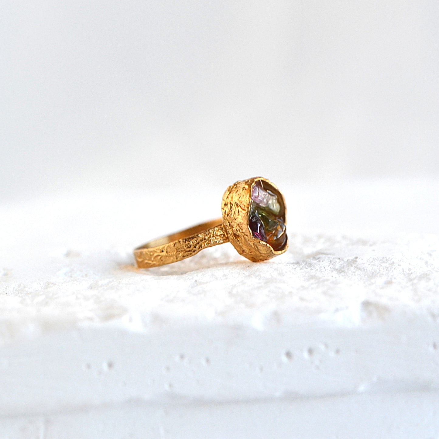 Pierścionek z Turmalinem