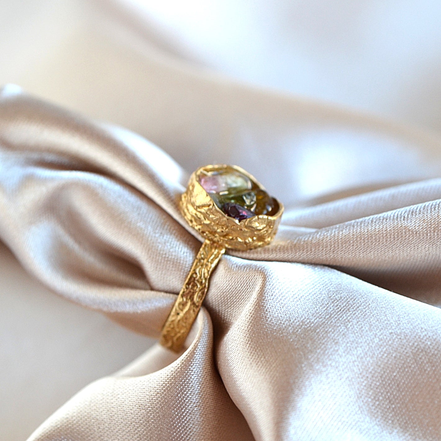 Pierścionek z Turmalinem