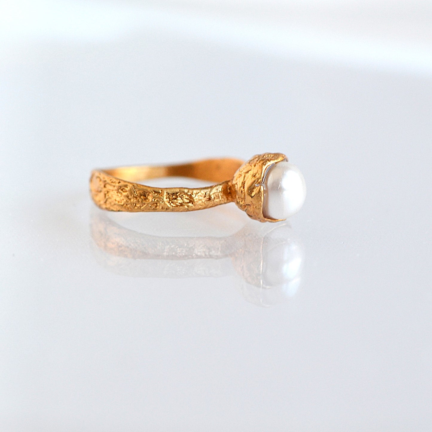 Pierścionek z Małą Perłą