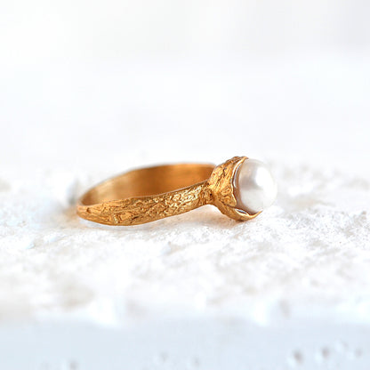 Pierścionek z Małą Perłą