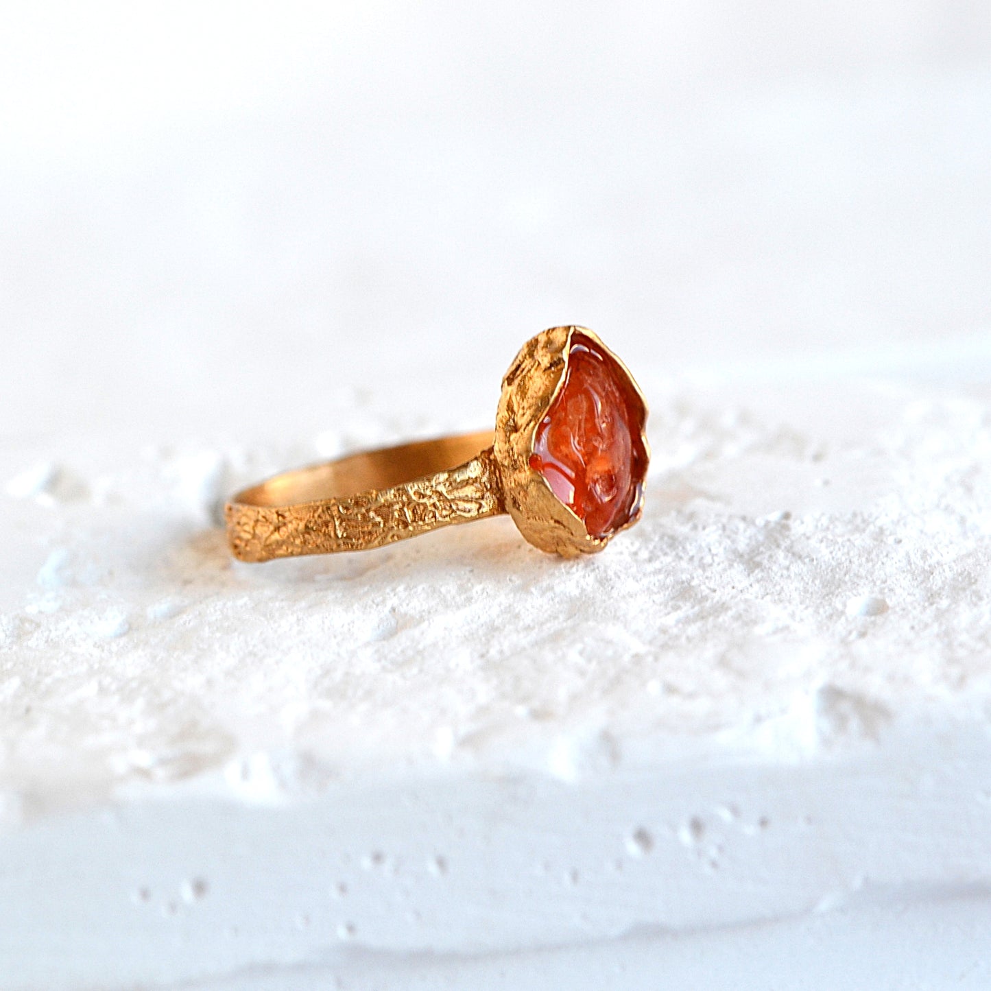 Pierścionek z Pomarańczowym Karneolem