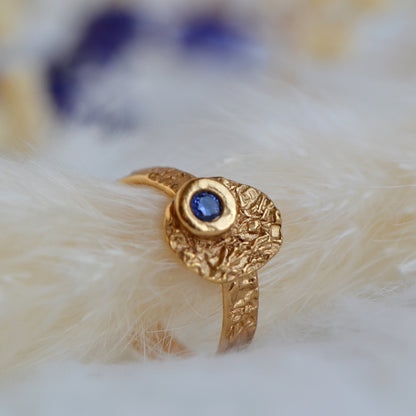 Pierścionek z Cyrkonią