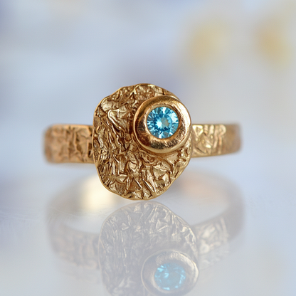 Pierścionek z Cyrkonią