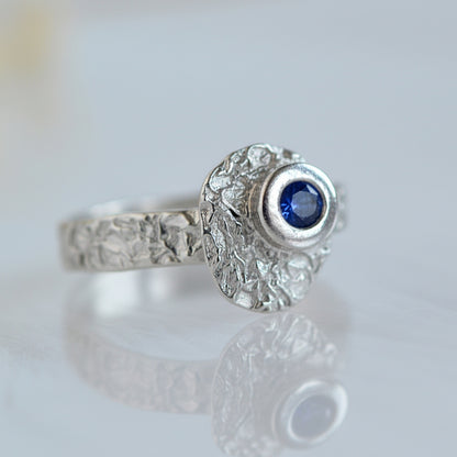 Pierścionek z Cyrkonią