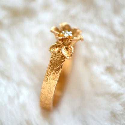 Pierścionek z Kwiatkiem