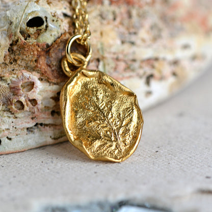 Naszyjnik z Gałązką