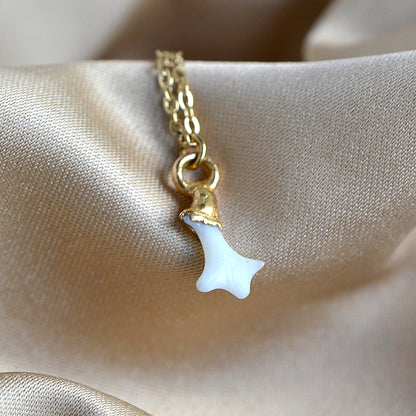 Naszyjnik z Naturalnym Białym Koralem