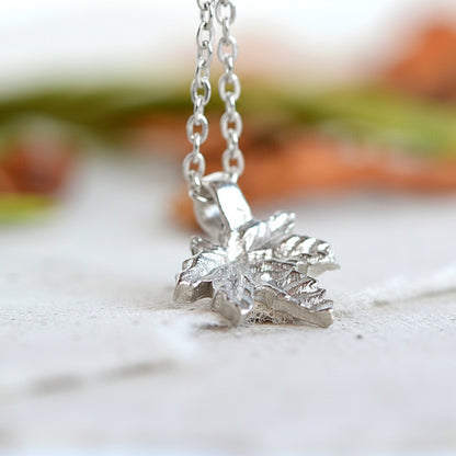 Naszyjnik z Listkiem Klonu