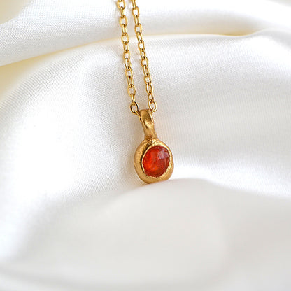 Naszyjnik z Pomarańczowym Opalem