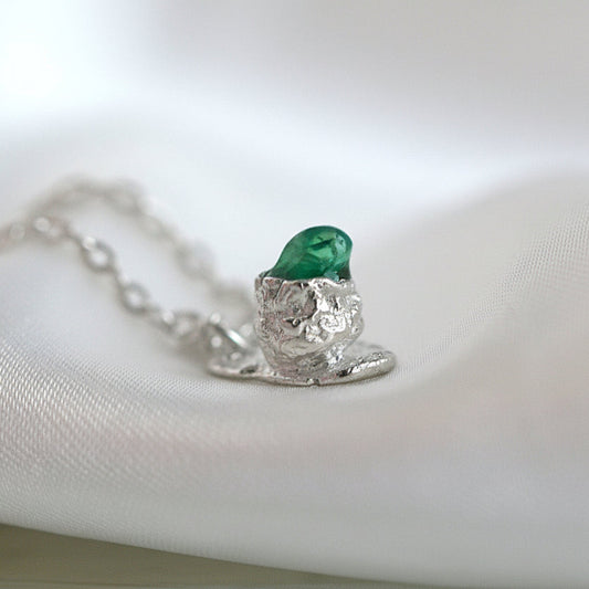 Naszyjnik z Zielonym Opalem