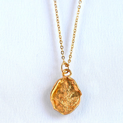 Naszyjnik z Gałązką