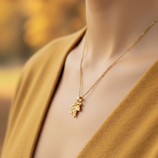 Naszyjnik z Listkiem Klonu